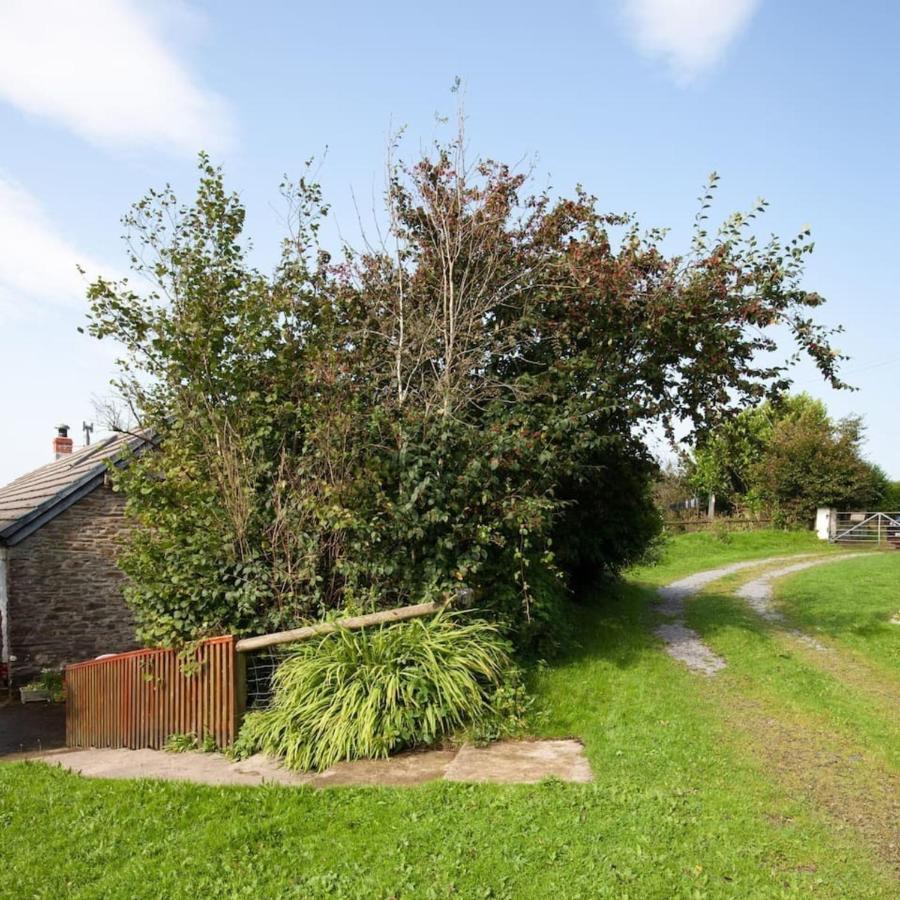 Inviting 2-bed In Newcastle Emlyn
